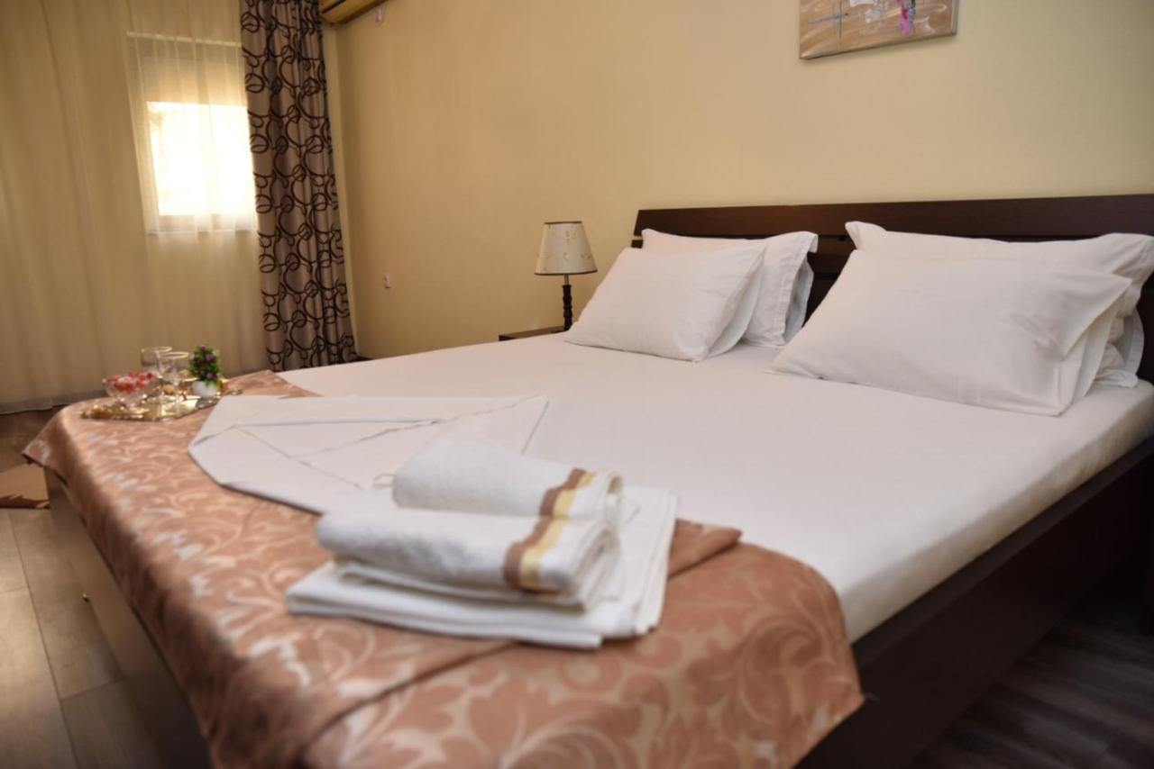Guest House Evropa 2 อุลซิน ภายนอก รูปภาพ