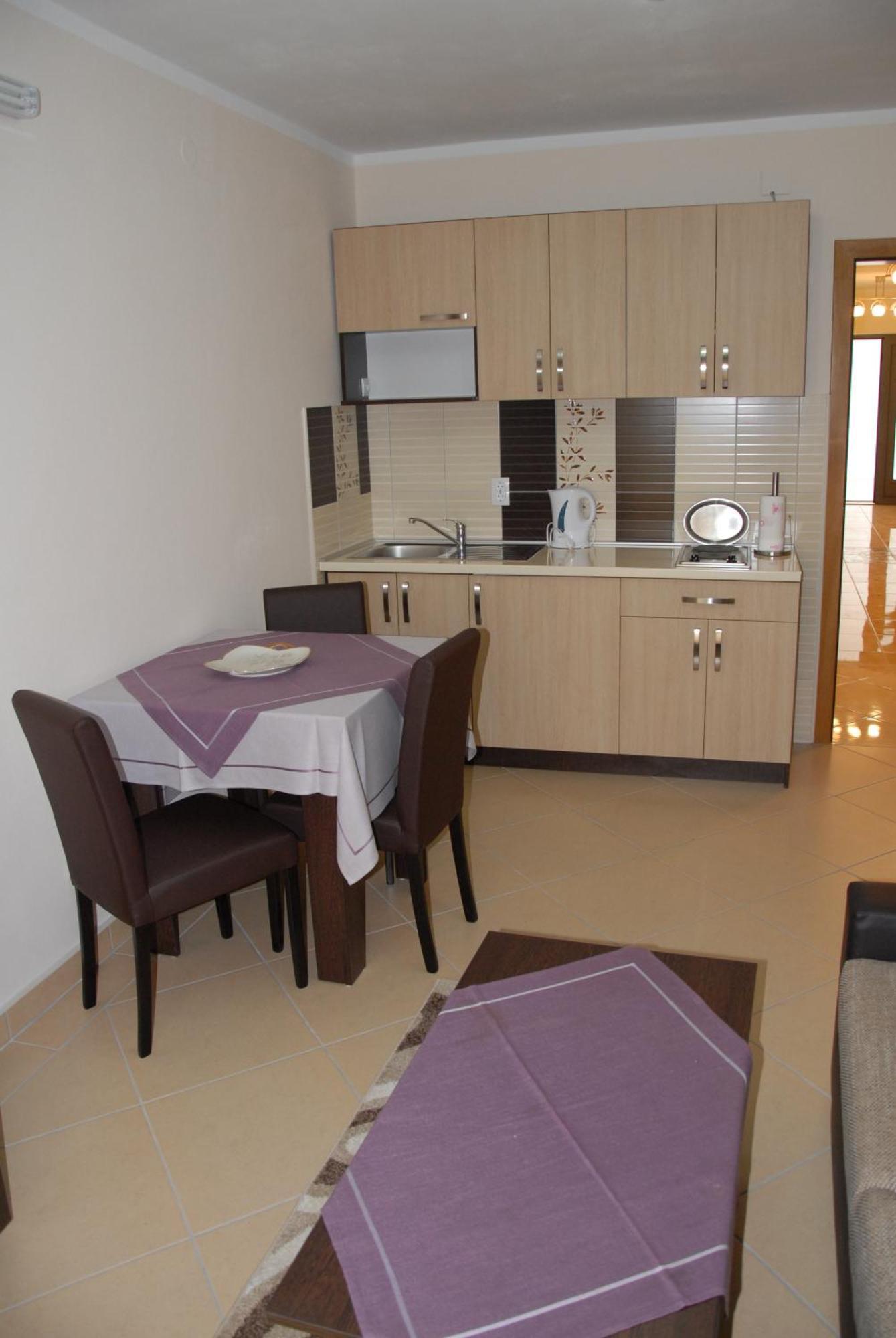 Guest House Evropa 2 อุลซิน ภายนอก รูปภาพ