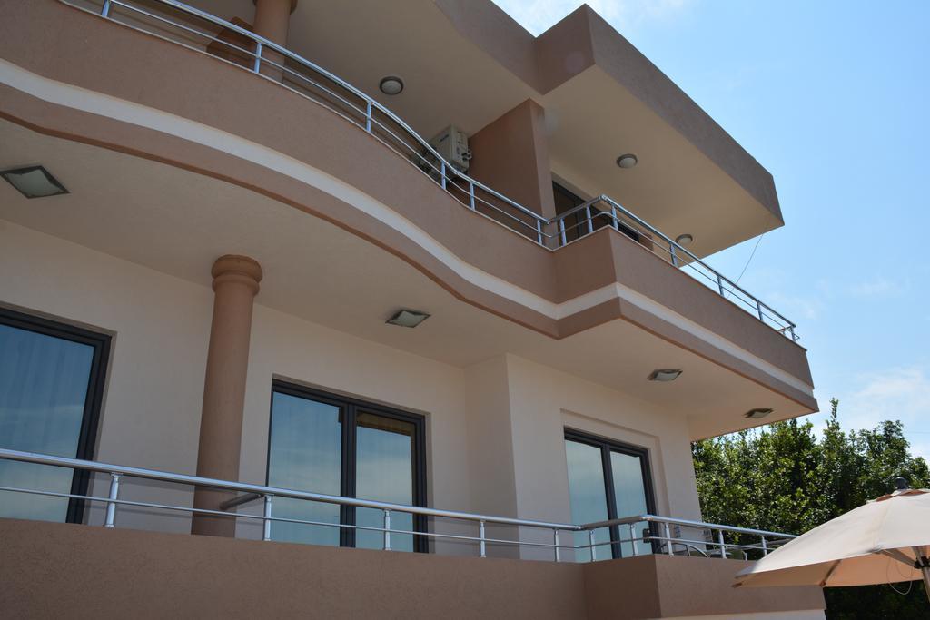 Guest House Evropa 2 อุลซิน ภายนอก รูปภาพ