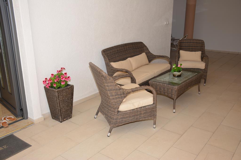 Guest House Evropa 2 อุลซิน ภายนอก รูปภาพ